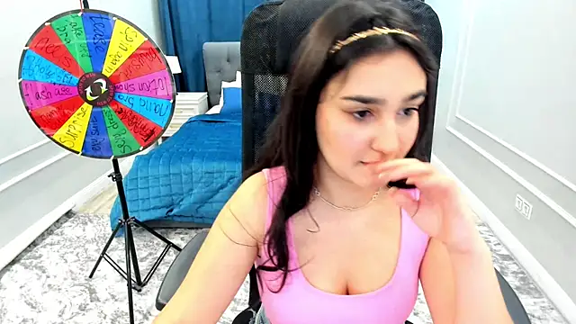 GoldenHeart 1 online show from 01/28/25, 02:21