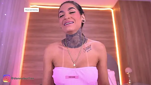 danna berlin  online show from 05/23/26, 07:18
