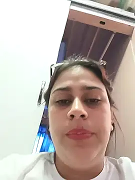 Latina sexy1 online show from 09/24/25, 05:49