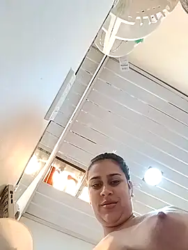 Latina sexy1 online show from 03/31/26, 05:46