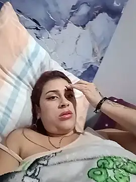 Snapshot of Latina_sexy1 chatting on 07/22/26, 01:58 Latina sexy1 online show from 07/22/26, 01:58