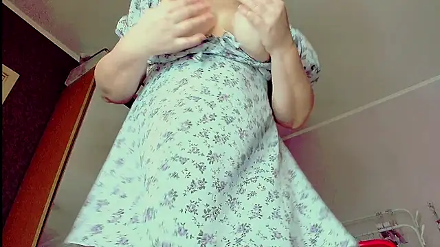 UrSexyMilf online show from 12/19/24, 01:40