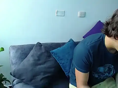 Santiago kiler online show from 12/15/24, 02:27