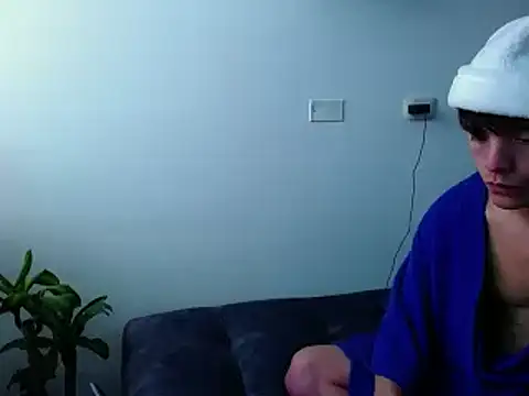 Santiago kiler online show from 12/24/24, 02:12