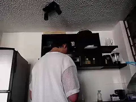 Santiago kiler online show from 01/17/25, 01:24