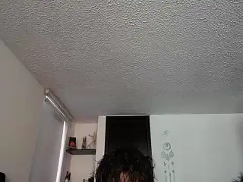 Santiago kiler online show from 01/20/25, 01:53