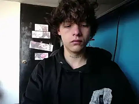 Santiago kiler online show from 03/09/25, 01:26