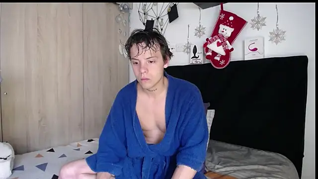 Santiago kiler online show from 12/03/25, 01:31