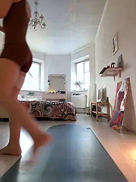 LeyaJohnson online show from 03/06/26, 01:18