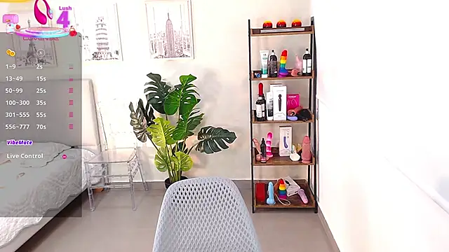 Sassy--Girl online show from 03/14/25, 06:18