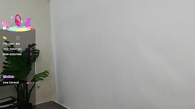 Sassy--Girl online show from 03/21/25, 06:18