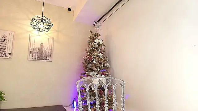 Sassy--Girl online show from 11/29/25, 07:50