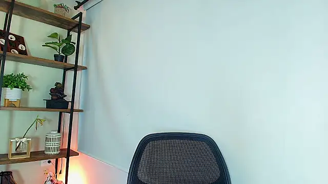 Sassy--Girl online show from 03/04/26, 06:25