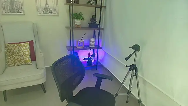 Sassy--Girl online show from 04/08/26, 07:03