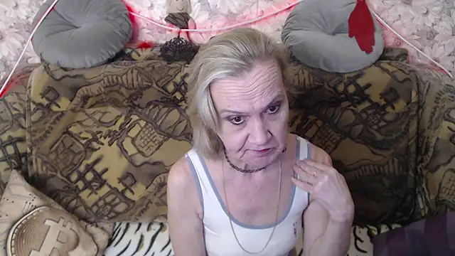 MissBekker online show from 01/19/25, 07:04