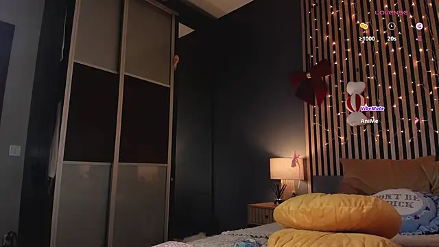 WILD-ANGEL777 online show from 12/19/25, 12:01