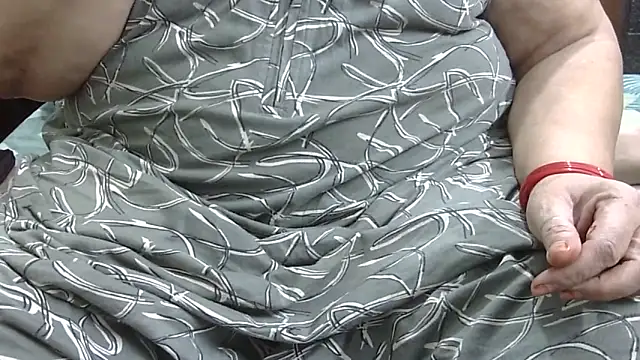 Kavya XX online show from 11/01/25, 02:24