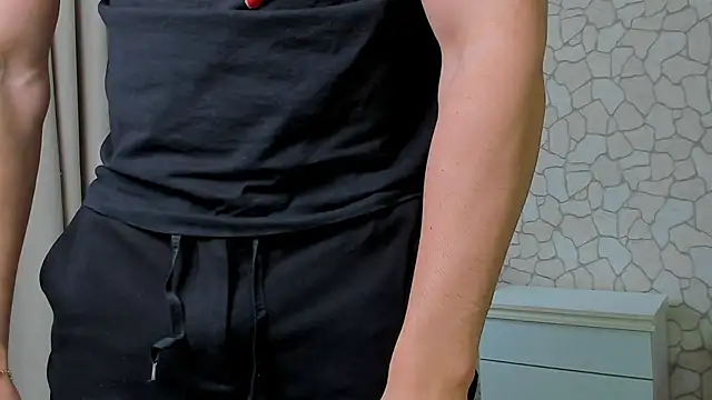 Snapshot of ClintMasters chatting on 02/28/25, 09:58 ClintMasters online show from 02/28/25, 09:58