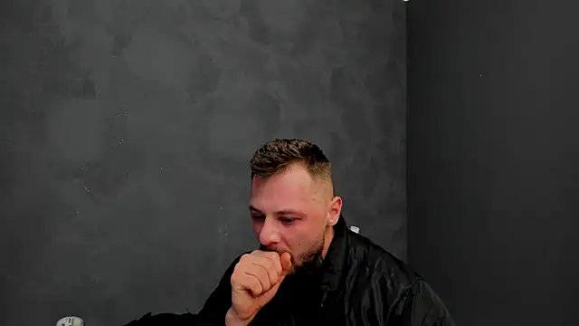 Snapshot of BrianHunts chatting on 01/29/25, 06:22 BrianHunts online show from 01/29/25, 06:22