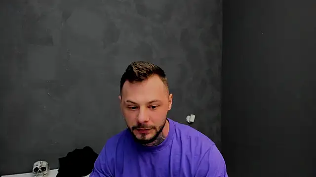 Snapshot of BrianHunts chatting on 01/31/25, 06:46 BrianHunts online show from 01/31/25, 06:46