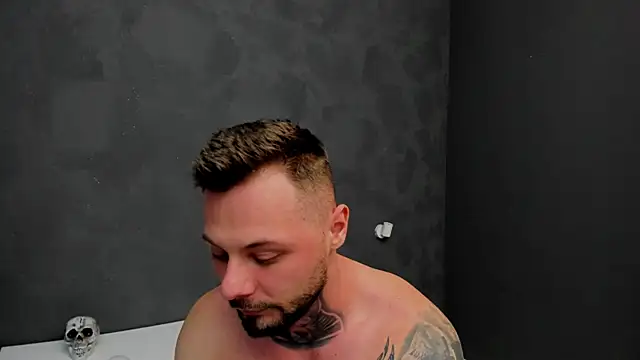 Snapshot of BrianHunts chatting on 01/31/25, 09:48 BrianHunts online show from 01/31/25, 09:48