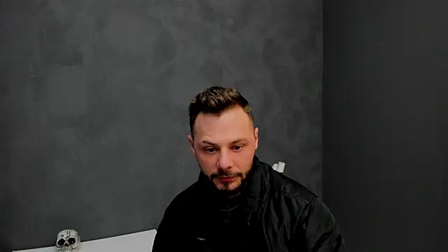 Snapshot of BrianHunts chatting on 02/04/25, 06:57 BrianHunts online show from 02/04/25, 06:57