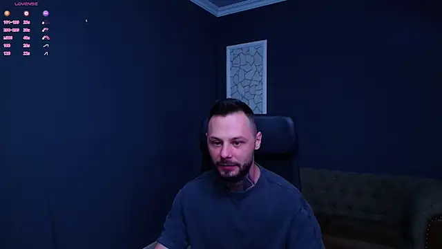 Snapshot of BrianHunts chatting on 10/10/25, 04:44 BrianHunts online show from 10/10/25, 04:44