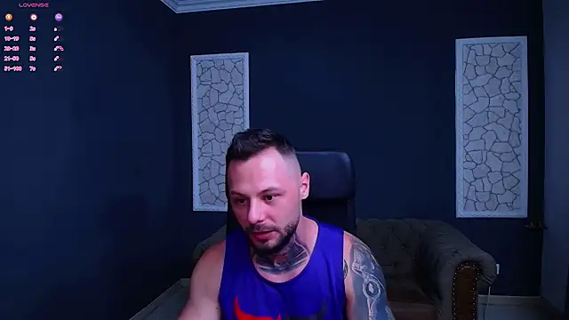 Snapshot of BrianHunts chatting on 10/17/25, 04:15 BrianHunts online show from 10/17/25, 04:15