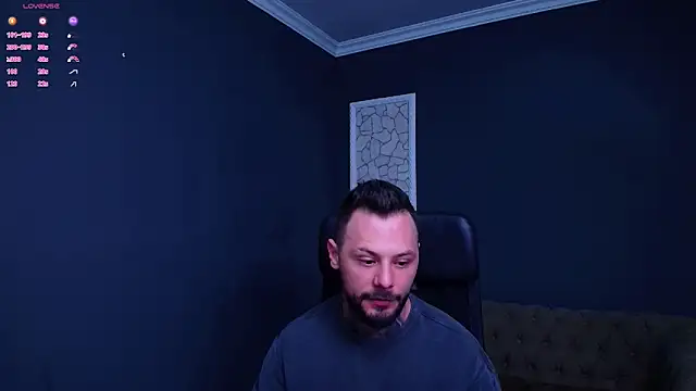 Snapshot of BrianHunts chatting on 10/26/25, 05:46 BrianHunts online show from 10/26/25, 05:46