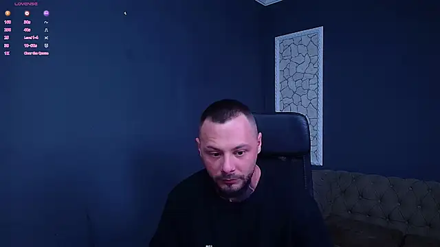 Snapshot of BrianHunts chatting on 11/23/25, 05:29 BrianHunts online show from 11/23/25, 05:29