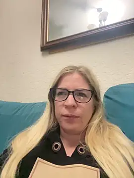 jayjencam online show from 10/09/25, 10:19