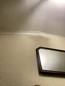 jayjencam online show from 10/11/25, 10:08