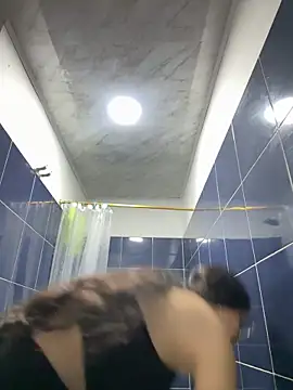 Snapshot of _Niah_ chatting on 09/26/25, 11:09 Niah online show from 09/26/25, 11:09