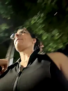 Snapshot of _Niah_ chatting on 11/01/25, 11:29 Niah online show from 11/01/25, 11:29