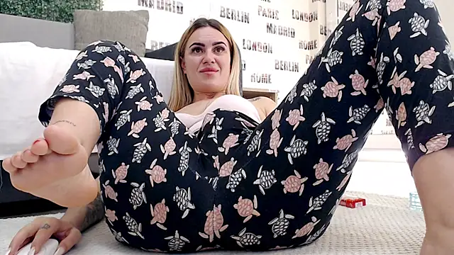 sweetdaiana23 online show from 03/22/25, 03:41