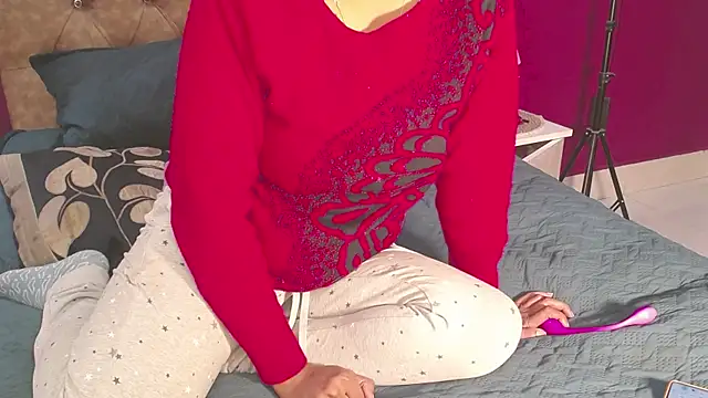 Naughty nightz online show from 12/15/24, 03:42