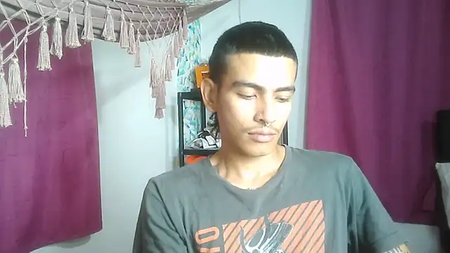 sorry-mom69 online show from 02/13/26, 11:06