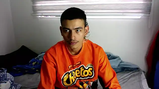 sorry-mom69 online show from 04/15/26, 02:46