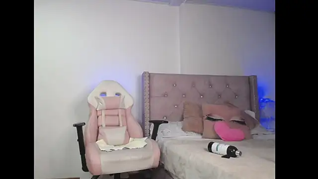 destinysweet21 online show from 12/12/24, 12:27