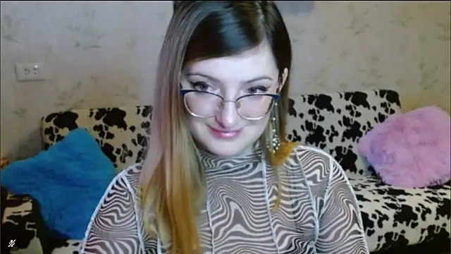 Arielsssplash online show from 10/21/25, 06:58