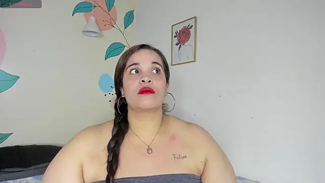 Alondra zaaens online show from 10/11/25, 04:22