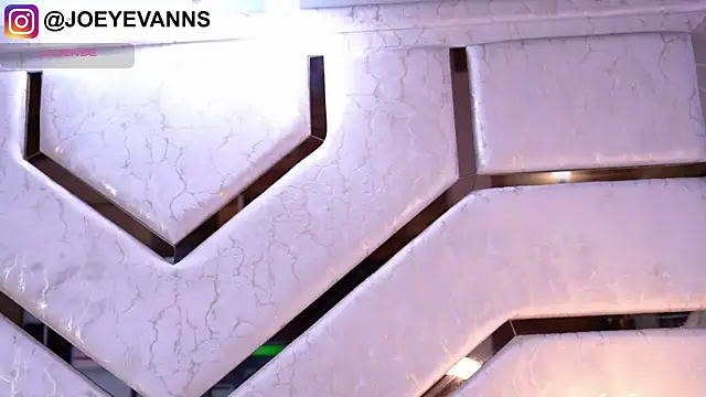 JOEYEVANS online show from 10/17/25, 05:21