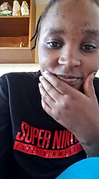 Snapshot of Samia_Queen chatting on 12/14/24, 01:49 Samia Queen online show from 12/14/24, 01:49