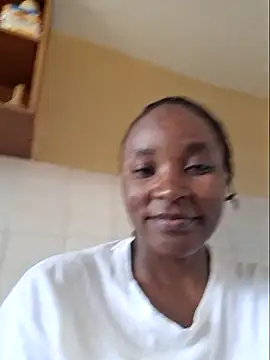 Snapshot of Samia_Queen chatting on 09/19/25, 09:43 Samia Queen online show from 09/19/25, 09:43