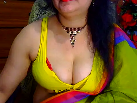 Daneldayna online show from 10/28/25, 02:26