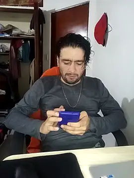 Snapshot of real_life_ chatting on 11/09/25, 09:57 real life online show from 11/09/25, 09:57