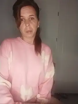 Snapshot of loveis007 chatting on 09/24/25, 08:45 loveis007 online show from 09/24/25, 08:45