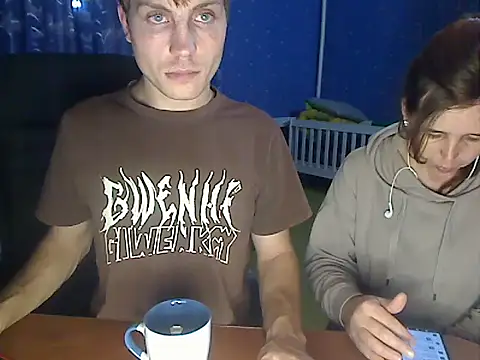 loveis007 online show from 11/13/25, 10:30