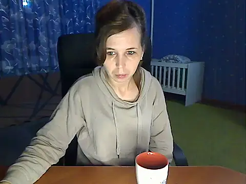 loveis007 online show from 11/26/25, 07:59