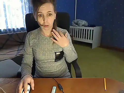 loveis007 online show from 11/29/25, 09:23